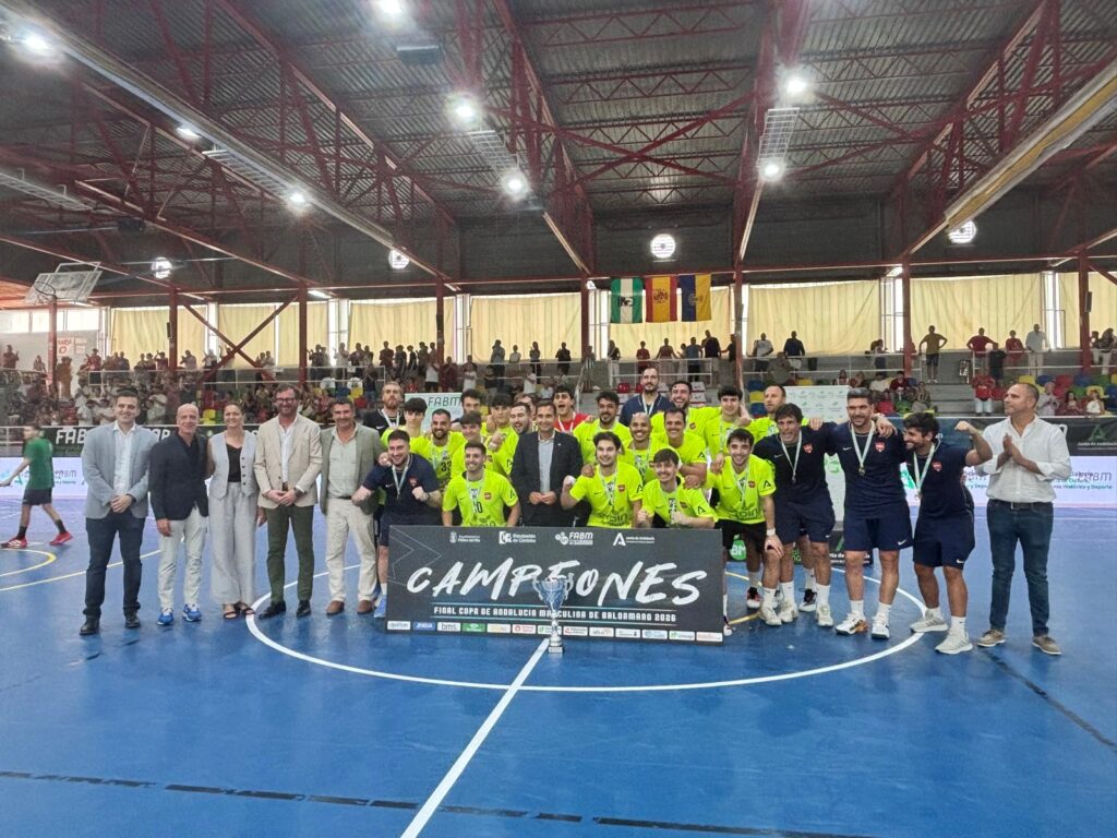 32-30 | Cajasol Sevilla BM Proin se proclama campeón de la Copa de Andalucía